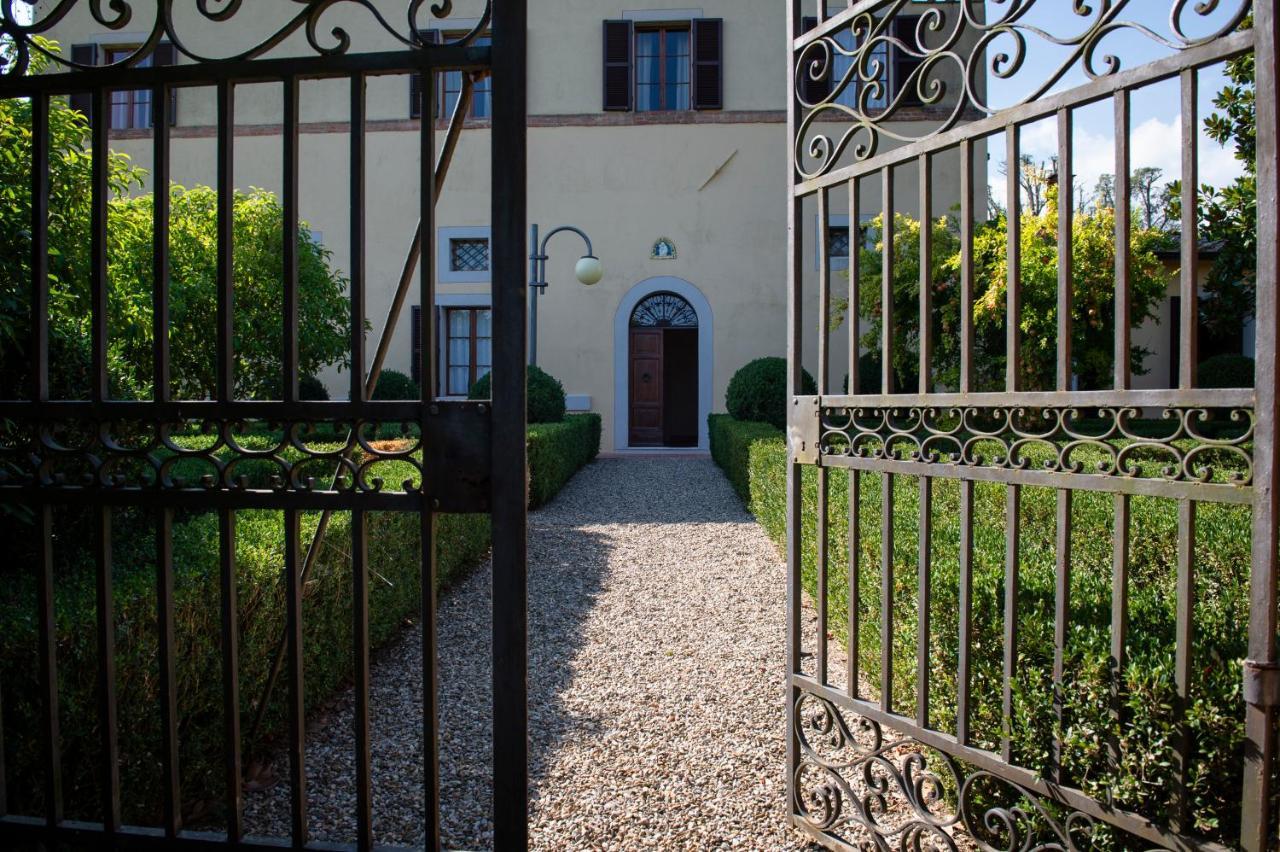 Villa Curina Resort Кастельнуово-Берарденга Экстерьер фото