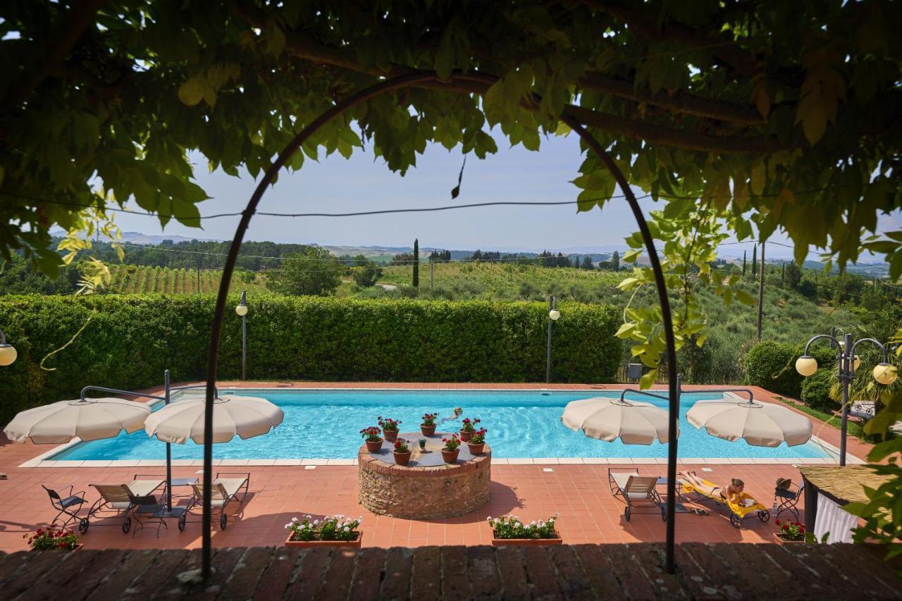 Villa Curina Resort Кастельнуово-Берарденга Экстерьер фото
